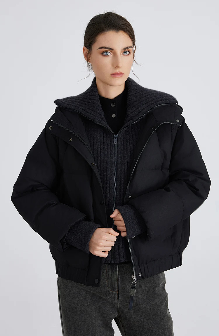 Hooded Short Down Jacket with Zip Closure