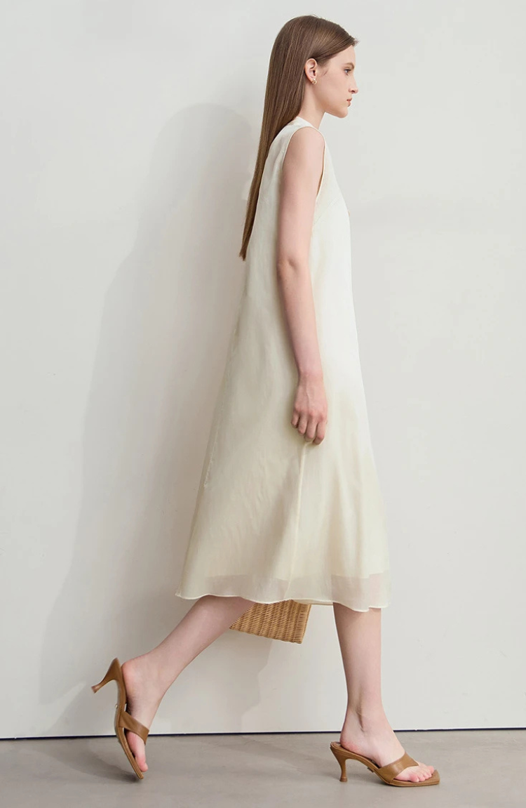 Sleeveless Mandarin Collar Midi Dress