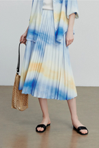 Pleated Gradient Midi Skirt