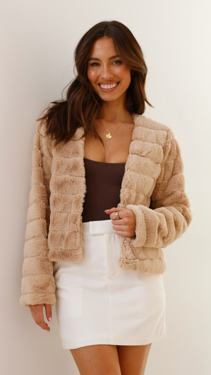 Cropped Faux Fur Jacket for Women 12