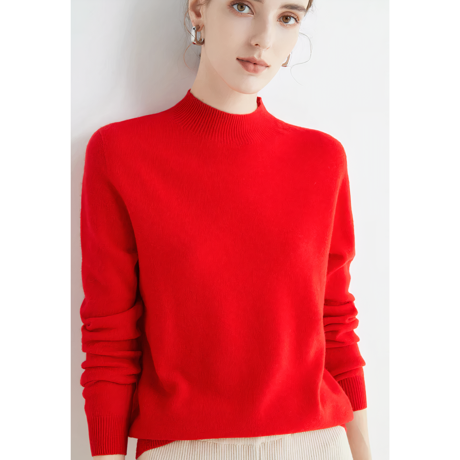 Knit Crew Neck Sweater for Women with Ribbed Cuffs