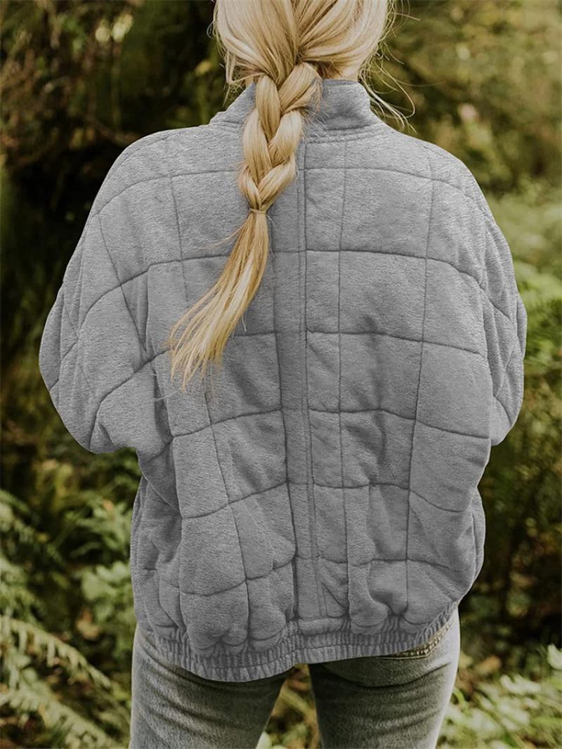 Quilted Jacket with Zipper Closure and Long Sleeves 3