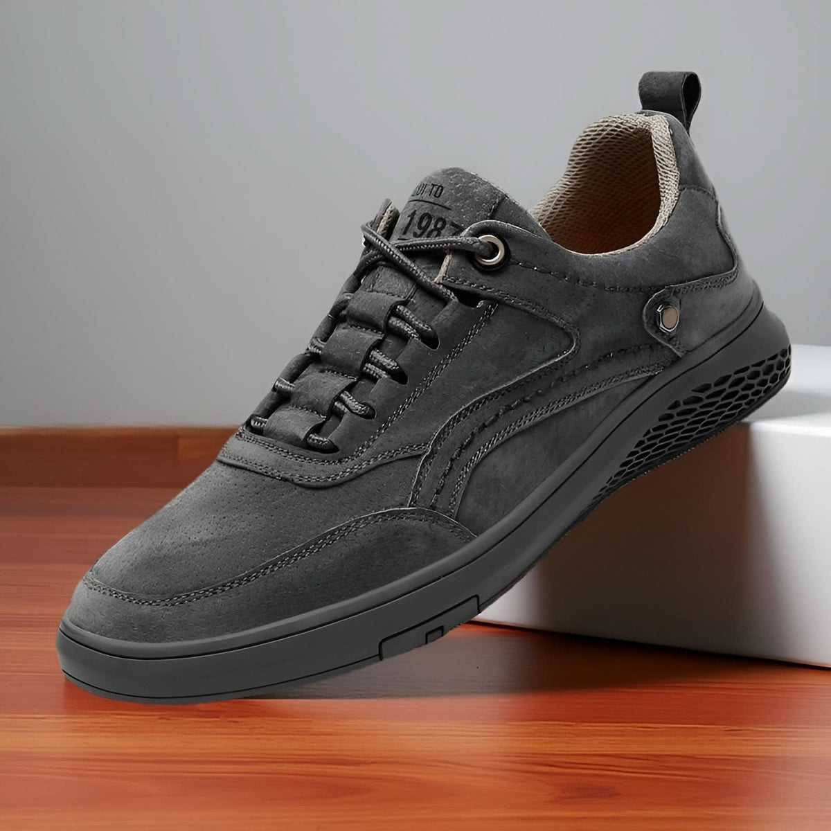 Ashbourne Suede Detail Sneakers – Product image 01