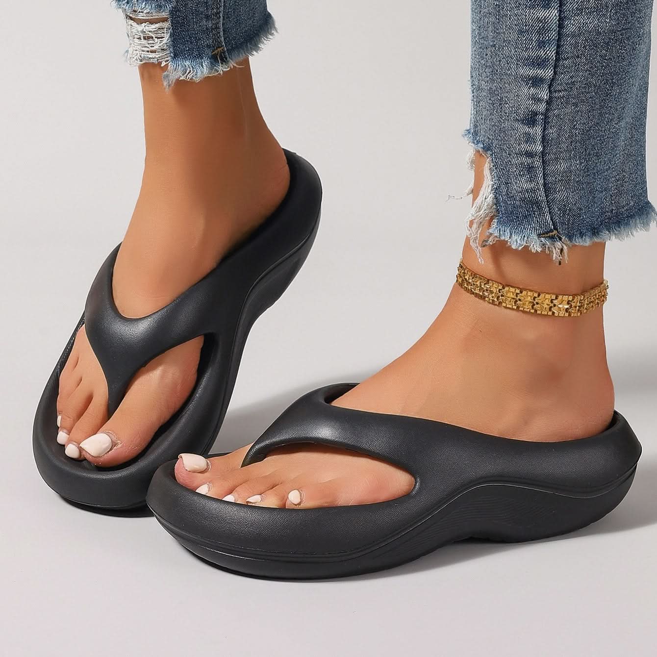 AveroFit Orthopaedic Comfort Slides - Black