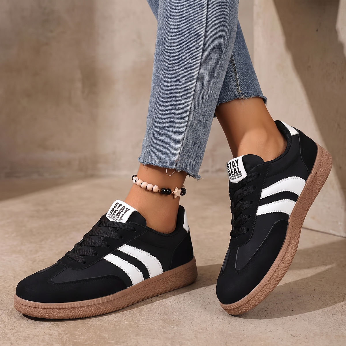 Arden Everyday Low-Profile Sneakers – Product image 01