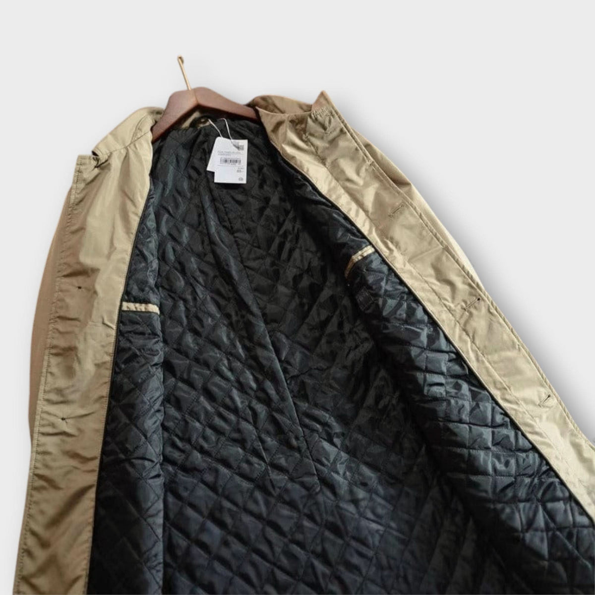 Frostwell Hooded Winter Coat – Product image 06